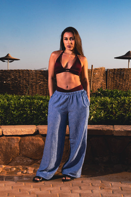 THE BLUE LINEN PANTS